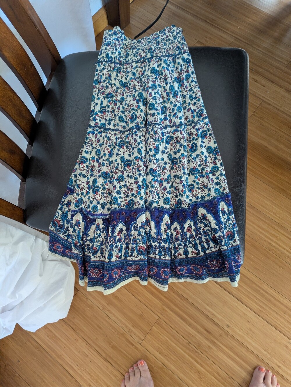 Bila boho Blue and Cream Floral Tiered Maxi Skirtila